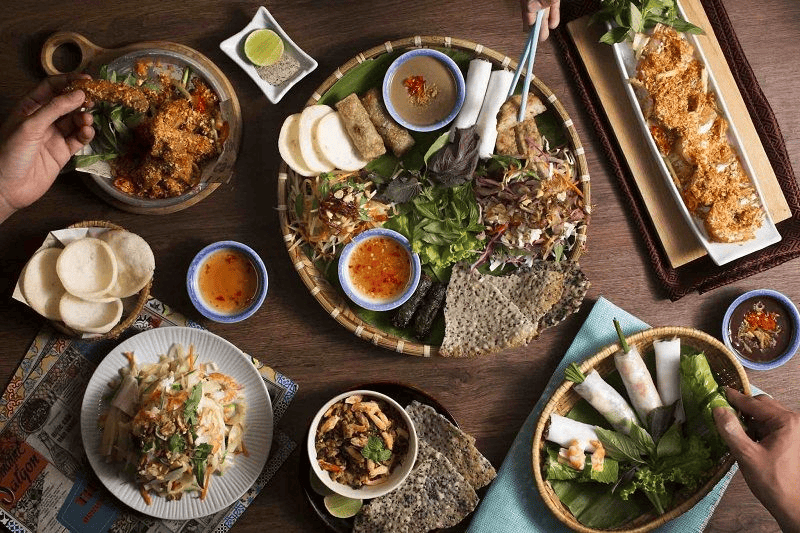 Nhà hàng ẩm thực Việt 